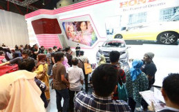 Ternyata di IIMS 2015 Banyak Beli MPV dan Mobil Baru