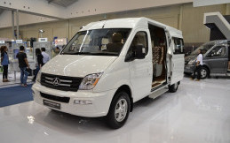 Weststar Hadirkan Maxus V80, Hotel Berjalan