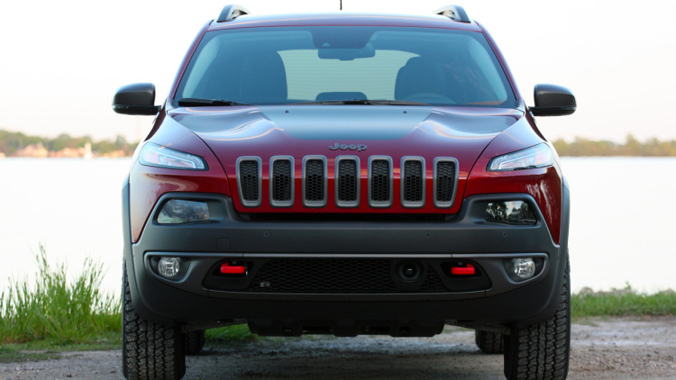Wiper Bermasalah, 200.000 unit Jeep Cherokee Lansiran 2014 Ditarik Kembali