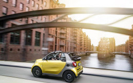 Smart Fortwo Cabrio Rilis Saat Frankfurt Internatioal Motor Show