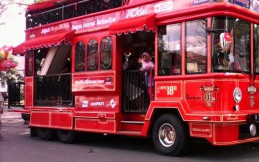 Wisata Bandung Tour On Bus 'Bandros' sangat Dinantikan