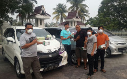 Velozity Chapter Riau Bagikan Masker Gratis