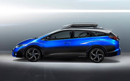 Honda Akan Perkenalkan Civic Tourer 
