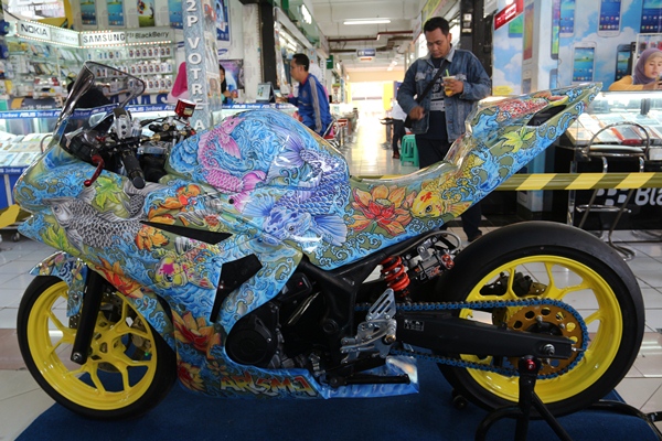 Akhirnya Dholpin Style Pemenang Kontes Modifikasi Ninja di Grand Cakung