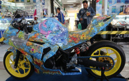 Akhirnya Dholpin Style Pemenang Kontes Modifikasi Ninja di Grand Cakung