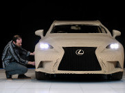 Lexus Kenalkan Mobil Pertama Berbahan Karton