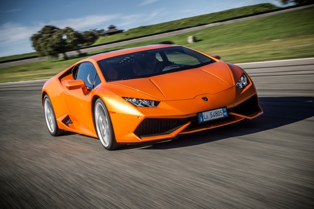 Lamborghini Berencana Akan Luncurkan Huracan versi RWD di Los Angeles Auto Show