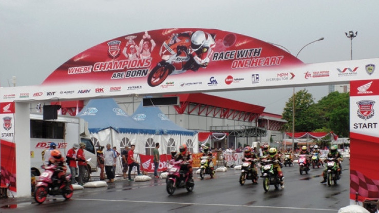 PT Wahana Makmur Sejati Gelar Final Honda Racing Championship 2015