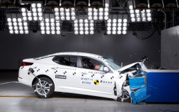 New KIA Optima & Sportage Berhasil Sabet 5 Bintang Dalam Tes Uji Tabrak dari Euro NCAP