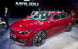 Chevrolet Malibu Hybrid 2016 Dibanderol Harga Rp400 Juta