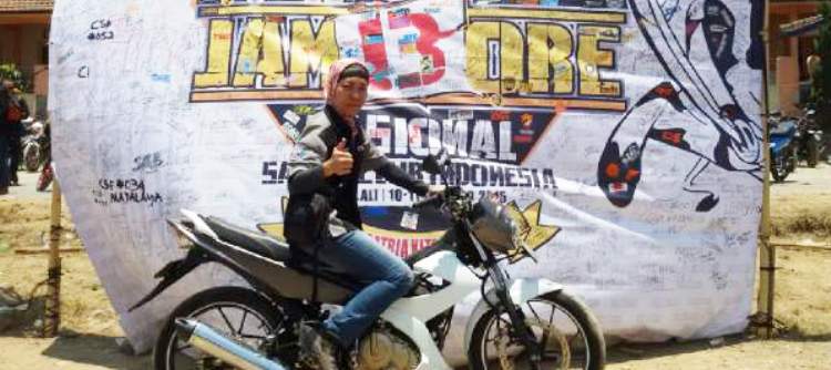 Elvina Jufrida : Lady Biker yang Suka Kegiatan Menantang di Atas Motor