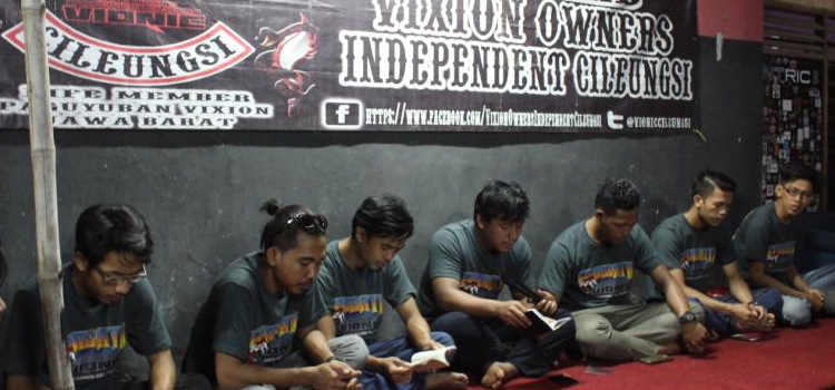 VIONIC (V-Ixion Owners Independent Cileungsi) Rayakan Hari Jadi Pada Malam Tahun Baru