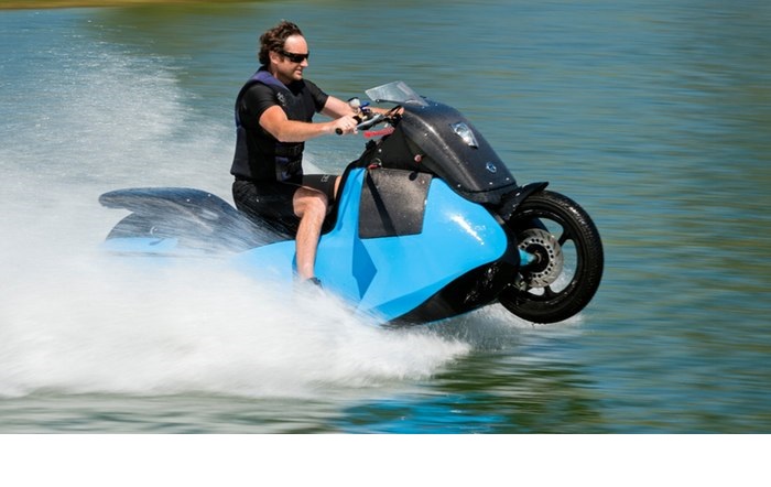 Biski, Sepeda Motor yang Dapat Bertransformasi Menjadi Jet Ski
