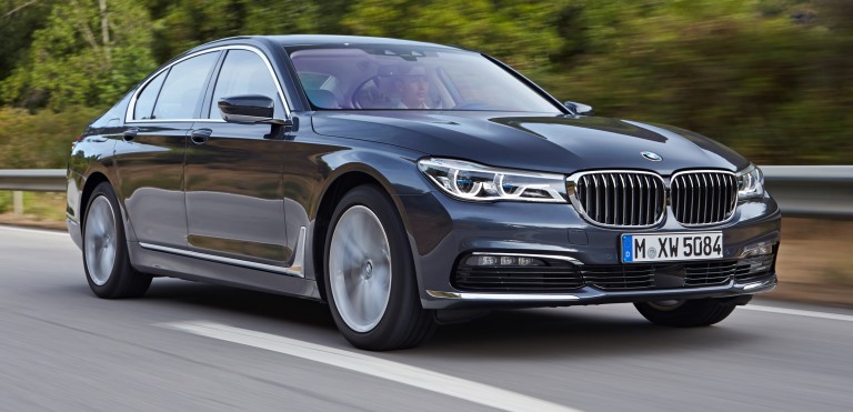 BMW 730i Lansiran 2016 Dapatkan Mesin Turbo 2.0 Liter Empat Silinder