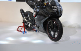 TVS Hadirkan Konsep Motor Sport Akula 310 di Auto Expo 2016