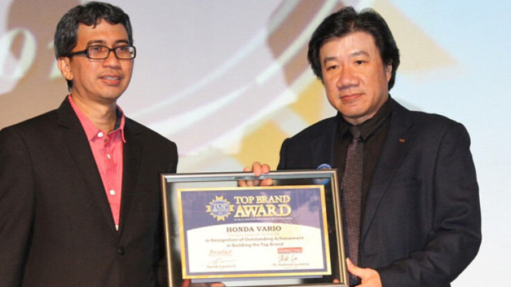 PT Astra Honda Motor (AHM) Sabet Penghargaan Top Brand Award 2016