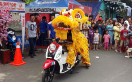 Yamaha DDS Jakarta Tebar Angpao
