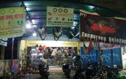 Bengkel dan Aksesoris Tiga Roda Sinar Motor, Ada Apa Saja?