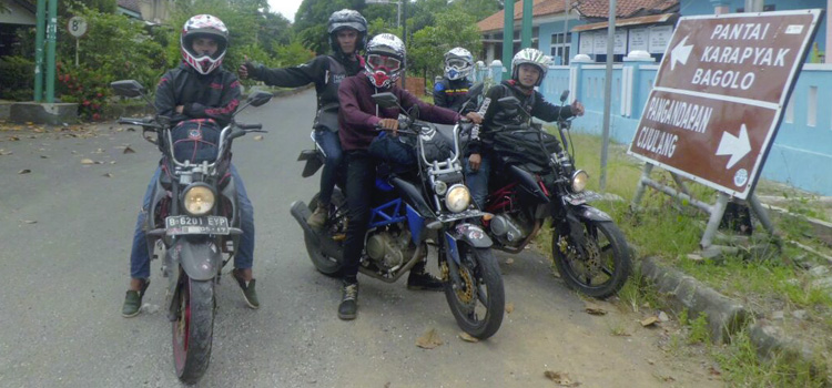 BRC Depok Adakan Touring dan Baksos di Pangandaran
