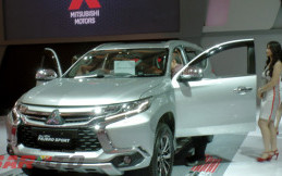 Mitsubishi Yakin  All New Pajero Sport Mampu Menarik Perhatian Pengunjung IIMS 2016