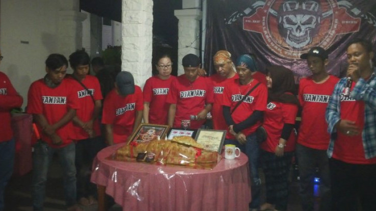 D'Jantans Rayakan Anniversary Pertama di Villa Manado Puncak 