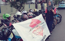 Lady Biker Zihan yang Utamakan Safety Riding