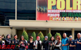 Event Duta Kartini 21 Ladies Bikers Polmas Nusantara Binmas Baharkam Polri 2016
