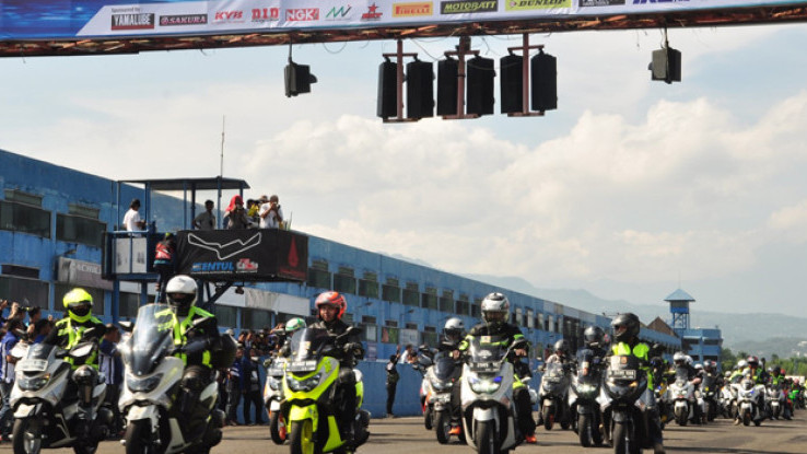 Seribu Yamaha NMax Panasi Sentul