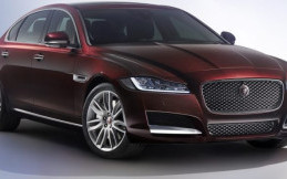 Jaguar XF L Resmi Diluncurkan di Beijing Motor Show