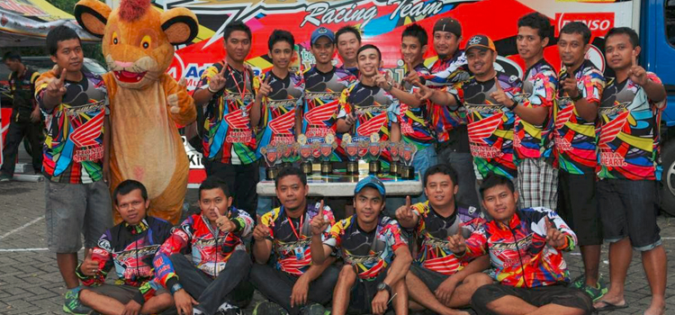 Honda Daya KYT FDR Federal Oil Walini Showa SSS FIF FIM Golden Racing Team Awalnya Hanya 1 Motor
