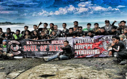 Family Hapy Touring (FHT) Bandung Gelar Anniversary di Sawarna