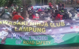 KNI Raih MURI Parkir Motor Sport Terbanyak