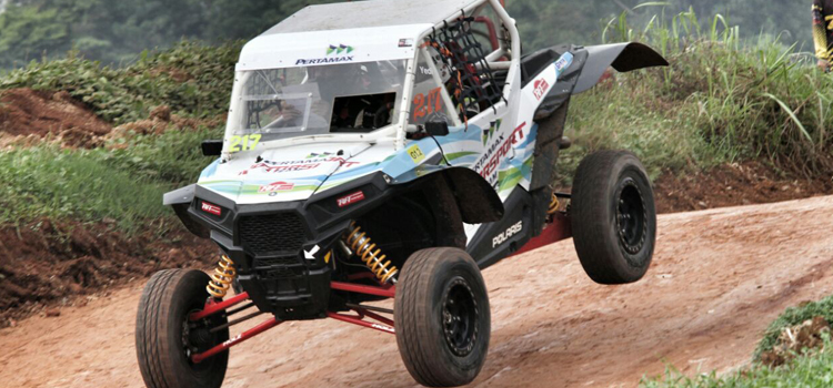Pebalap Pertamax Offroad Racing Team di Dera Kendala di Extreme Offroad Racing 2016