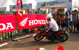Kompetisi Gymkhana di Honda Sonic InFASTion