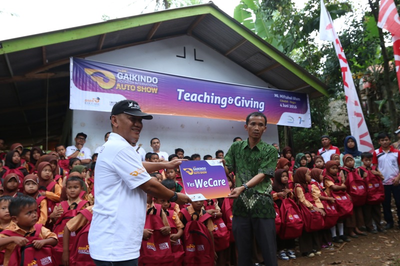 GIIAS 2016 Lanjutkan Program Educare di Bogor