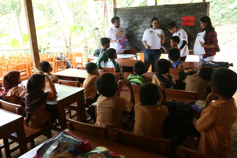 GIIAS 2016 Lanjutkan Program Educare di Bogor - kabaroto