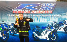 Pierre Irawan Mace, Biker Bule Komunitas Motor Yamaha R Series Indonesia (YRSI)