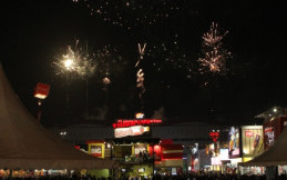 PT. Jakarta International Expo Berikan Puluhan Hadiah Bagi Pengunjung Jakarta Fair Kemayoran 2016