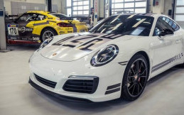 Porsche Perkenalkan 911 Carrera S Endurance Racing Edition