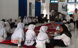 13 Komunitas Motor Adakan Santunan ke Anak Yatim