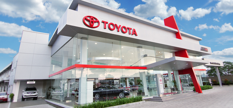 Auto 2000 Jual 69.579 Unit Mobil