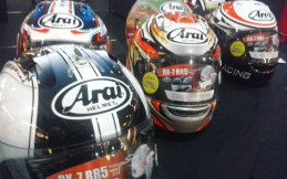 Helm Arai yang Harganya Rp8,8 Juta Terjual di JHE Bali