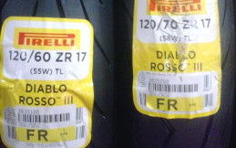 Diskon Spesial Ban Pirelli untuk Yamaha NMax di JHE Bali