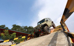 Saksikan Laga-laga Crosser di Track Offroad Jeep Station Indonesia