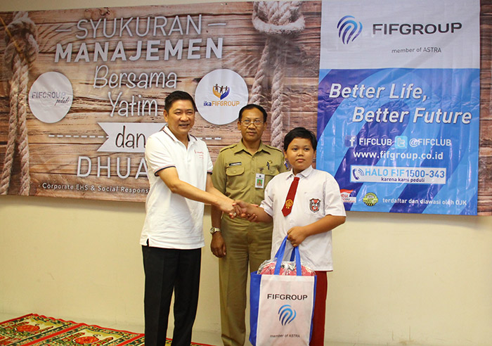 FIFGROUP Ucapkan Syukur Bersama Anak Yatim
