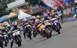 Sirkuit GOR Satria Purwokerto Jadi Awal Yamaha Cup Race 2016