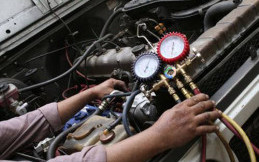 AC Mobil Anda Bau? Atasi dengan Cara Berikut