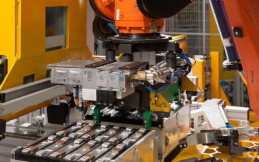 Jaguar Land Rover Siap Gandeng Ford dan BMW Untuk Pabrik Baterai Listrik