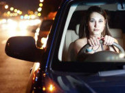Tips Wanita Menyetir Mobil Dimalam Hari, Agar Terhindar Dari Kejahatan