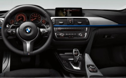 Cara Mudah dan Murah Bersihkan Dashboard Mobil